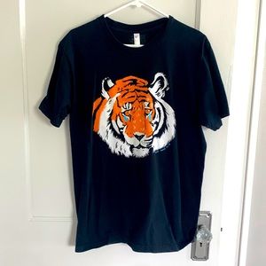 Stay Home Club Black Tiger shirt. Size L
